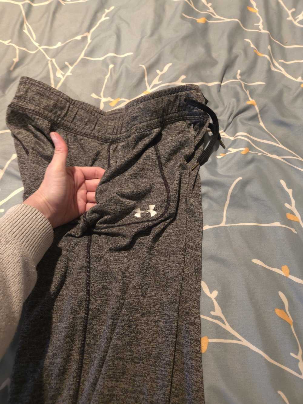 Under Armour Gray Heather Jogger Sweatpants Size Small - Picture 10 of 14